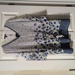 Picadilly new with tags beautiful top, bin (B10)